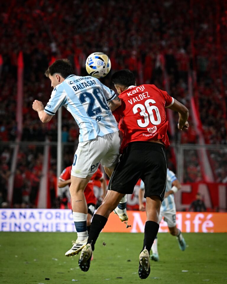 Independiente se quedó con el clásico sobre el final