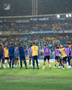 Millonarios no pudo con la reserva de São Paulo y su hinchada explotó