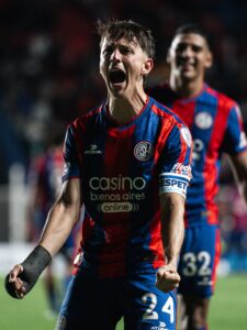 El Ciclón sopló fuerte en el Bajo Flores: San Lorenzo manda en el Grupo D