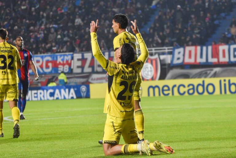 Recoleta sorprende a San Lorenzo y clasifica a octavos de final