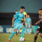 Palestino camina por la cornisa sin margen de error en la Sudamericana