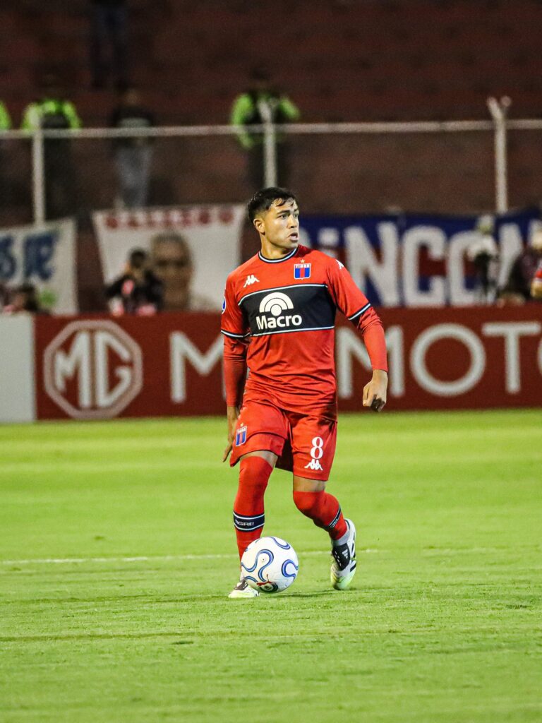 Tigre no pudo sostener la ventaja ante Macará