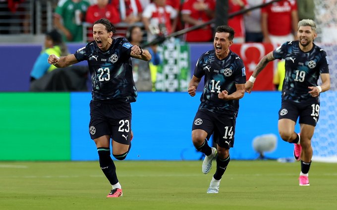 Paraguay vence a Turquía y queda a un paso de los octavos de final